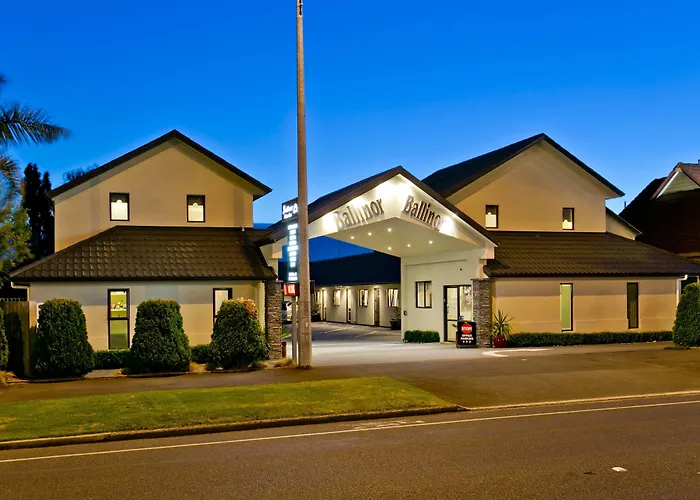 Hotels with a view Ballinor Motor Inn