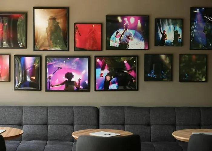 Cheap hotel: Hotel Vienna