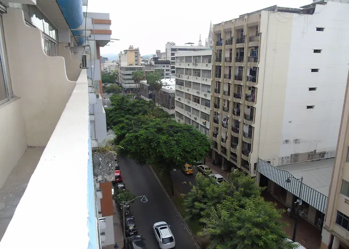 Cheap hotel: Hotel Malecon Inn
