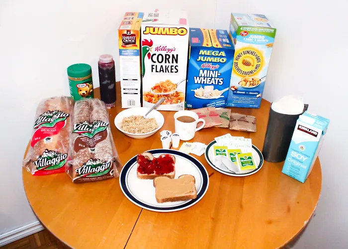 Hotel pres du College: Auberge L'Apero