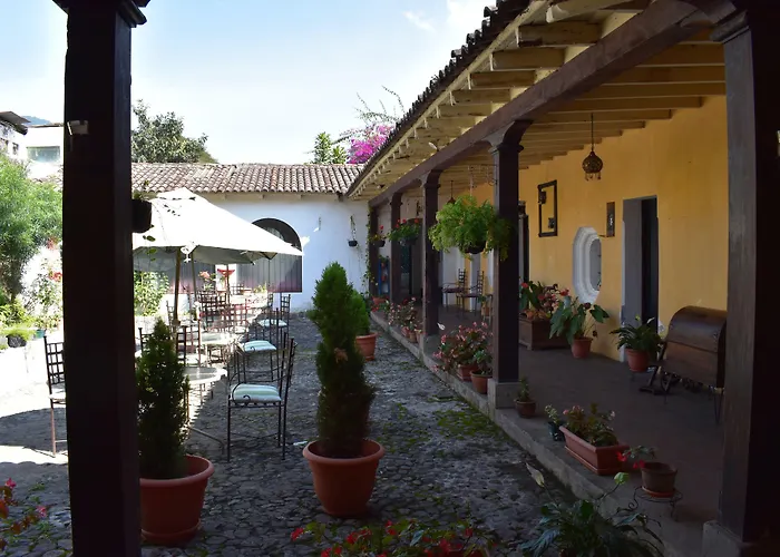 Cheap hotel: Hotel Monasterio