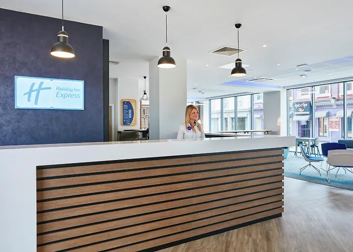 Holiday Inn Express Grimsby By Ihg