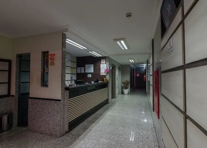 Soneca Plaza
