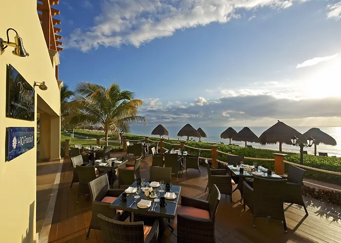  Ocean Coral & Turquesa All Inclusive (Adults Only)