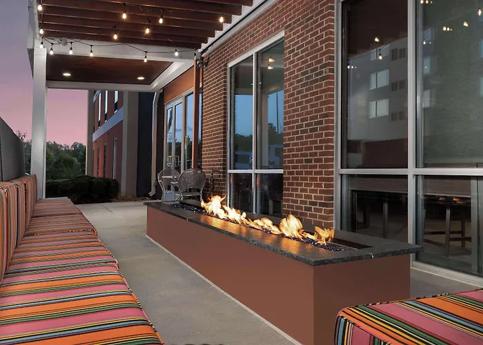 Home2 Suites By Hilton West
