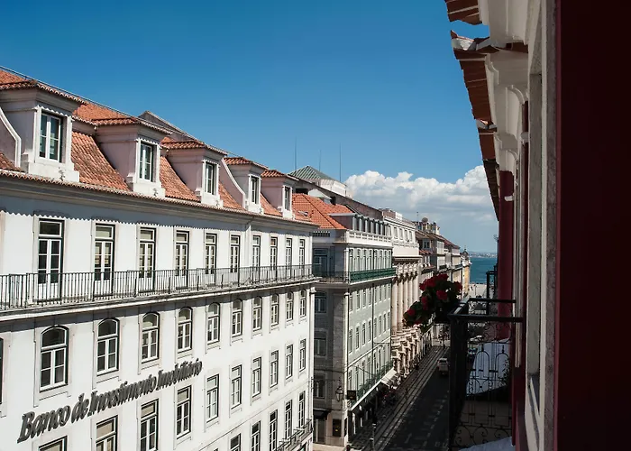 Central hotel: The 7 Hotel, Suites, Studios & Apartments