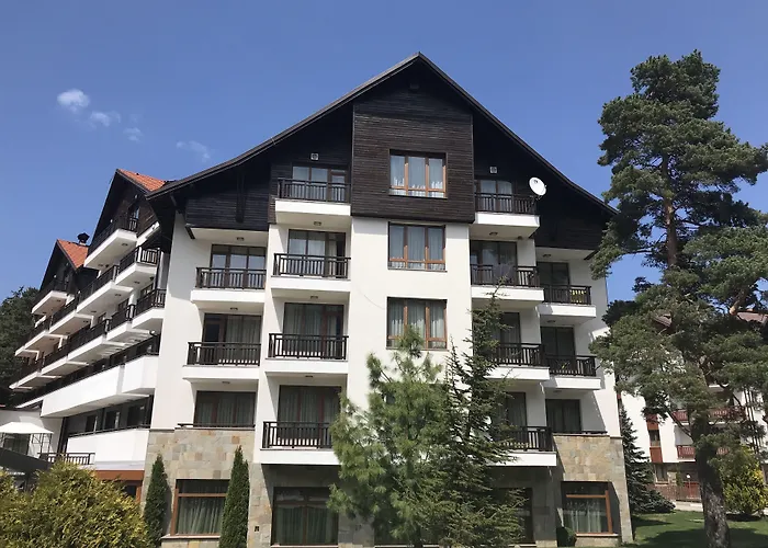Hills Ski & Spa
