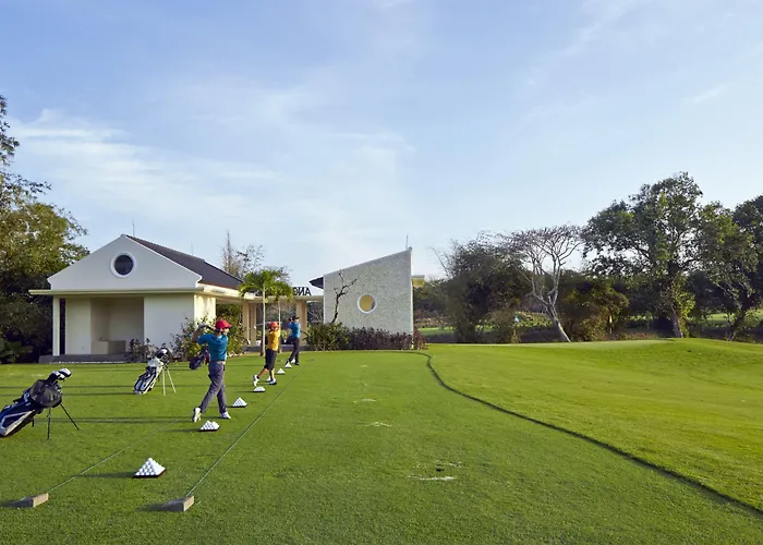 Bungalow rentals Bali National Golf Villas