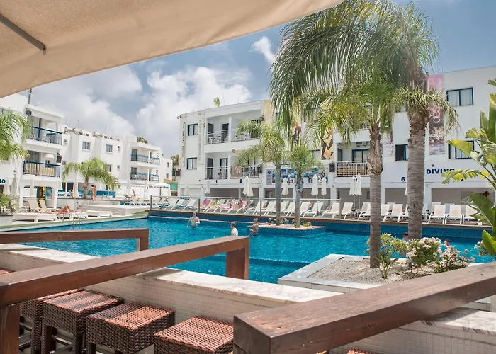Hotel: Tsokkos Holidays Hotel Apartments