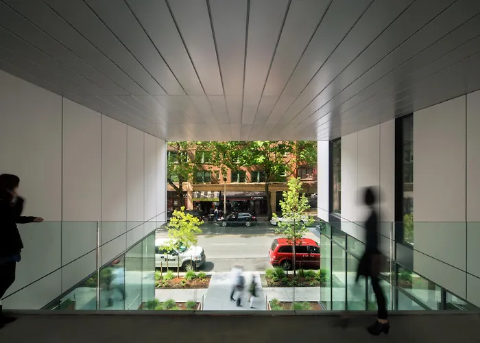 Resort: Thompson Seattle, By Hyatt