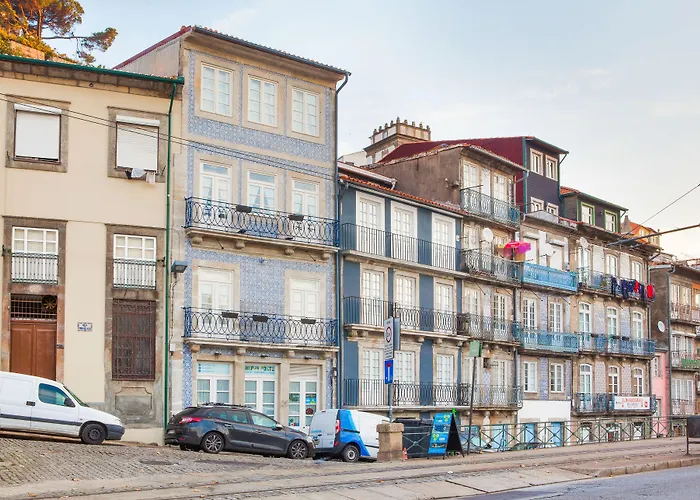 Happy Porto &Apartments