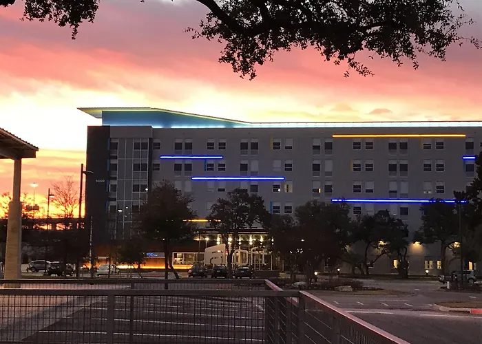 Hotel con piscina: Aloft Austin Northwest