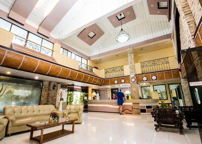 Resort: Family Country Hotel And Convention Centre