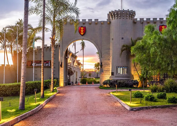  Pousada Camelot