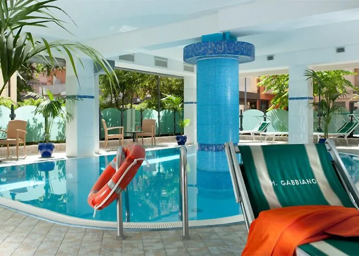 Hotel con tennis: Hotel Gabbiano