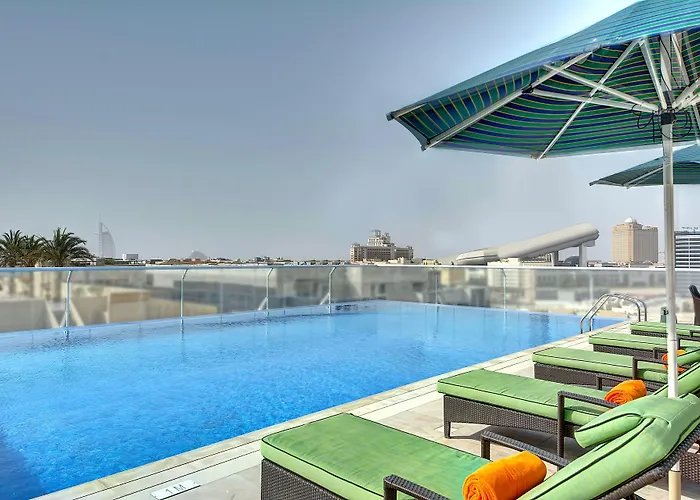 Hotel com jacuzzi: Al Khoory Atrium