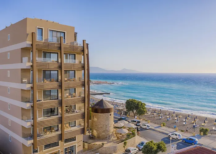 5 star hotel: Bellevue On The Beach Suites
