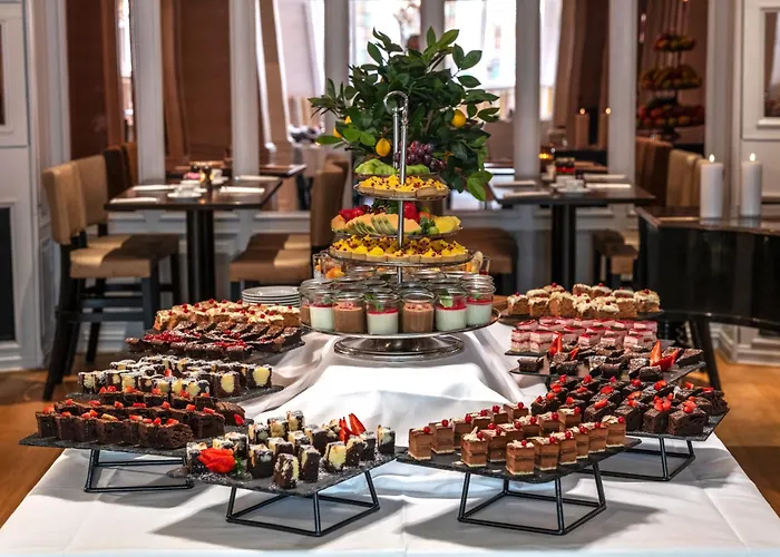 In Luxury hotels Thon Slottsparken