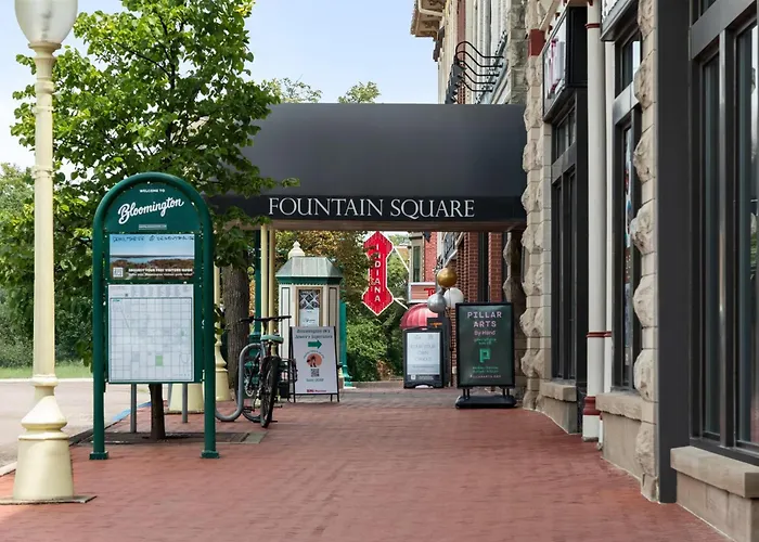 Pet Friendly hotel: Hyatt Place Bloomington Indiana