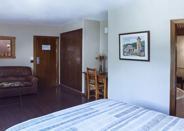 Hostal La Placa Erill la Vall