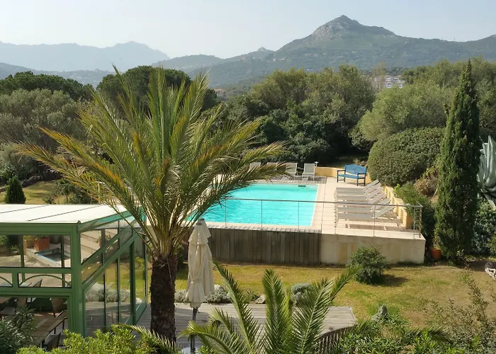 Hôtel 3 étoiles: Hotel Cala Di L'Oru
