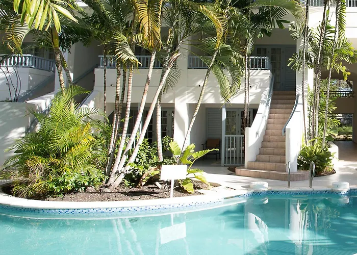 Savannah Beach Club Hotel