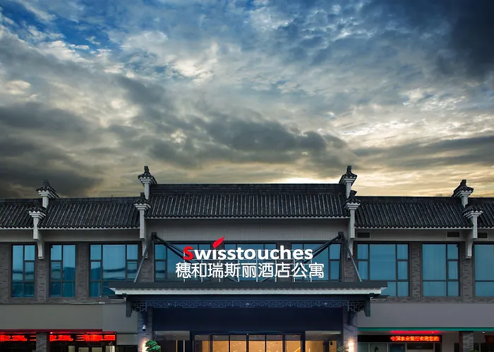 Swisstouches Hotel Residences