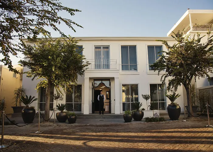 Manor House At The Queen Victoria By Newmark