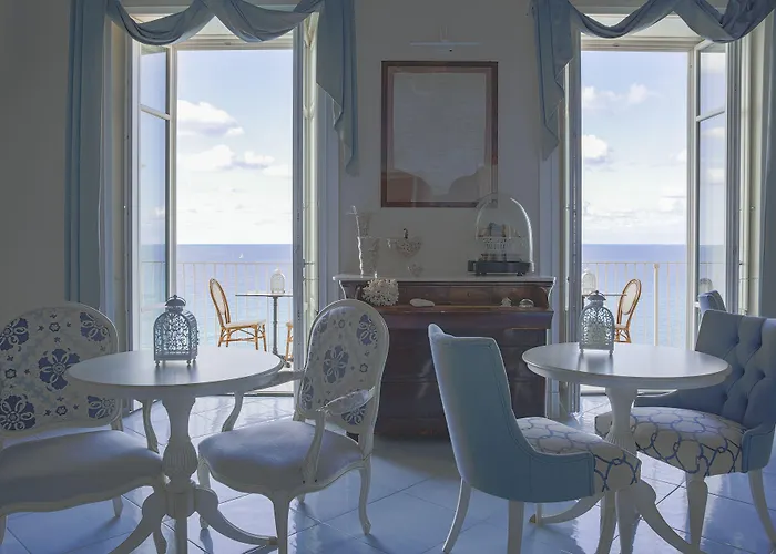 Resort: Palazzo Mottola Tropea
