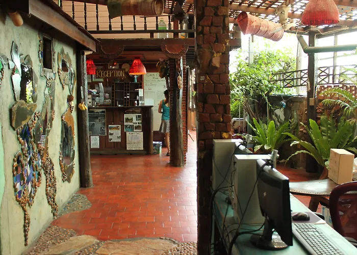 Guest house: Shanti Lodge