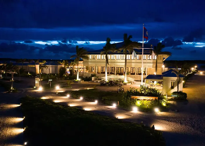 Mahogany Bay Resort And Beach Club, Curio Collection