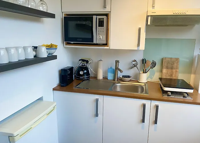  Simone'S Kitchen B&B