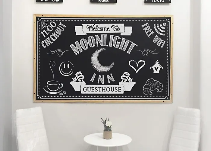 Moonlight Inn Guesthouse