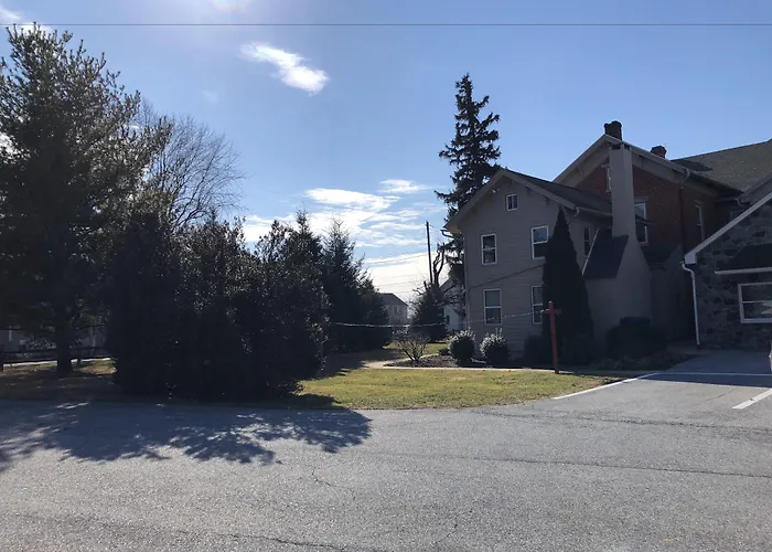 B&B only: Red Rose Bed & Breakfast