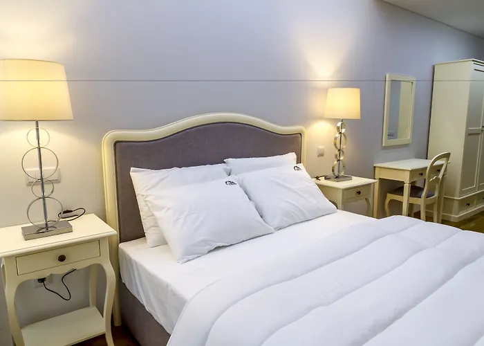 Hotel perto da faculdade: Casa das Mourôas