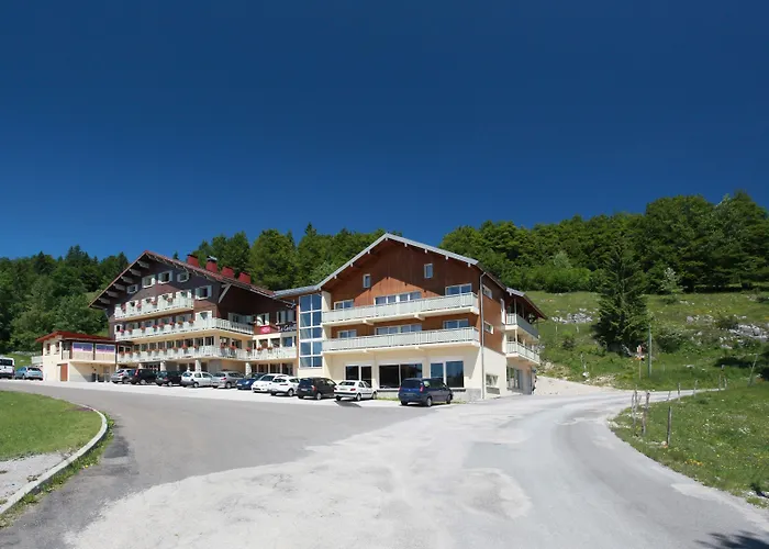 Hôtel accueillant les animaux: Village Vacances Le Grépillon