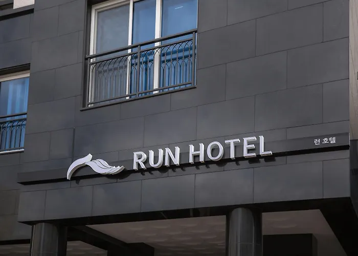 Hotel Run