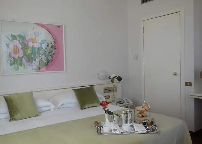 Starhotels Cristallo Palace