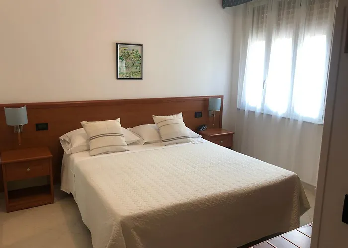Hotel Noris