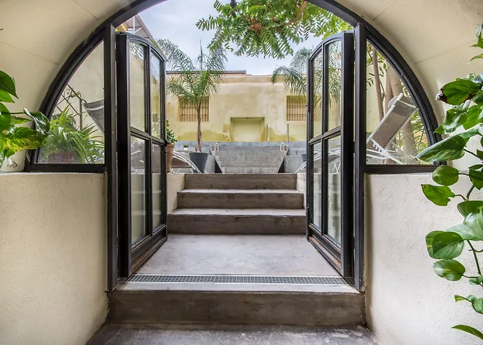 Villa con piscina: Casa d’arte Ugdulena con piscina e terrazza