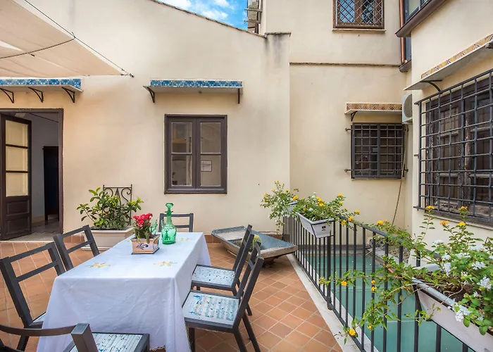 Villa con piscina: Casa d’arte Ugdulena con piscina e terrazza