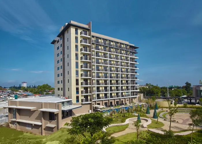 Central hotel: Quest Hotel Tagaytay