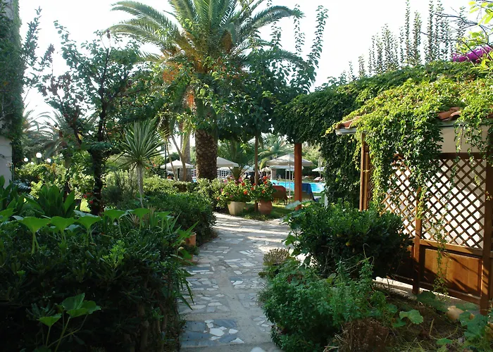 May Beach Hotel Rethimnon
