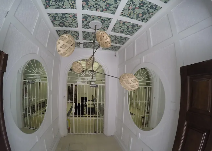 B&B: Hostal Hom Museo