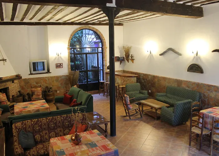 Chalet: Casa Rural La Fabrica De Nacelrio