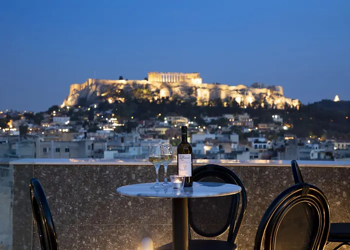 Hotel 5 stelle: The Pinnacle Athens