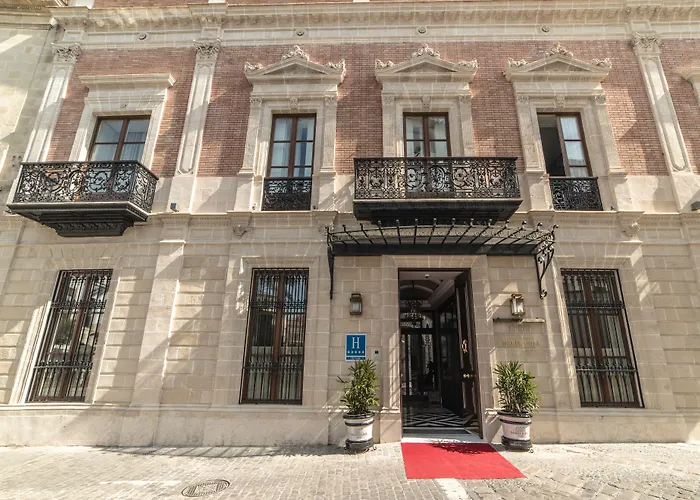 Casa Palacio María Luisa