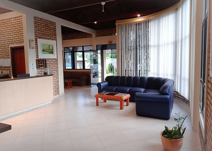 Hotel 3 estrelas: Silvestre Praia Hotel