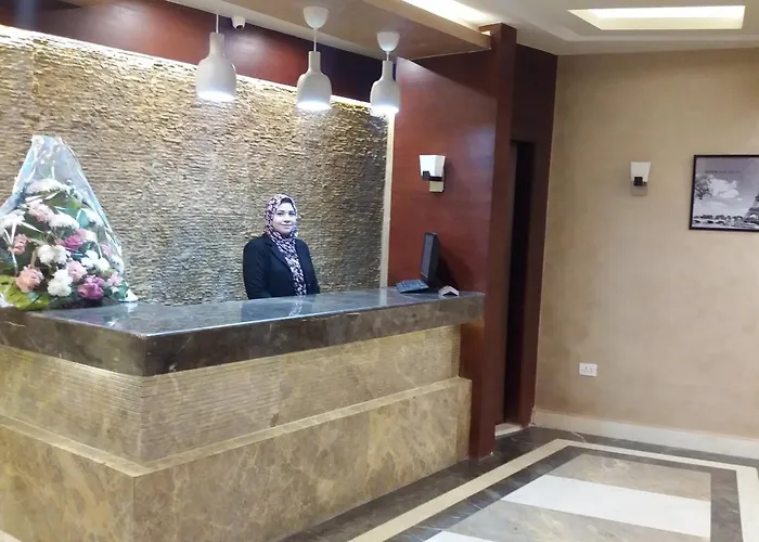 3 star hotels Grand Palace