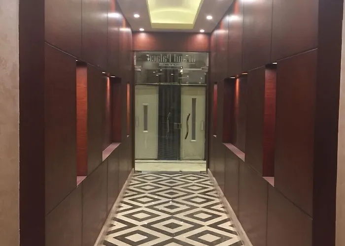 3 star hotels Grand Palace